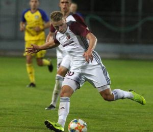 Roland Galčík strelil gól na 2:1 a tri body ostali v Podbrezovej. Foto: A. Nociarová