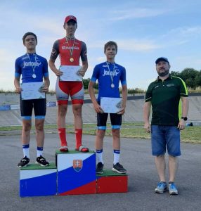 Starší žiak Ondrej Hrico vyhral preteky Slovenského pohára v dráhovej cyklistike