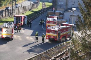 Pri zásahoch je dôležitá súčinnosť všetkých záchranných zložiek. Foto: T. Kubej